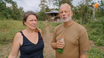 Hoe is het nu met Matthijs en Valeska uit Ik Vertrek? ‘Missen onze kinderen hier in Suriname’ Hoe is het nu met Matthijs en Valeska uit Ik Vertrek? ‘Missen onze kinderen hier in Suriname’