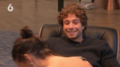De Bondgenoten-kijkers ergeren zich aan romances in de loods De Bondgenoten-kijkers ergeren zich aan romances in de loods