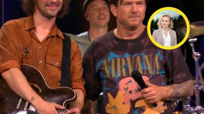 Wat is er aan de hand met tributeband Fleetwood Mac? 'Jury lijkt wel doof' Wat is er aan de hand met tributeband Fleetwood Mac? 'Jury lijkt wel doof'