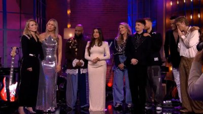 Na felle kritiek finale The Voice reageert Chantal Janzen 'Moet volgend jaar anders'