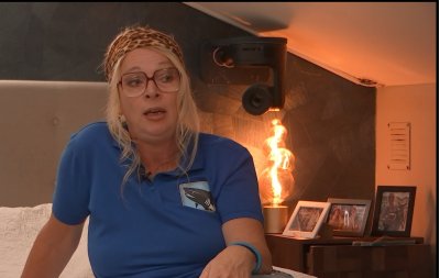 Emotioneel dieptepunt bij Angela in De Bondgenoten Emotioneel dieptepunt bij Angela in De Bondgenoten