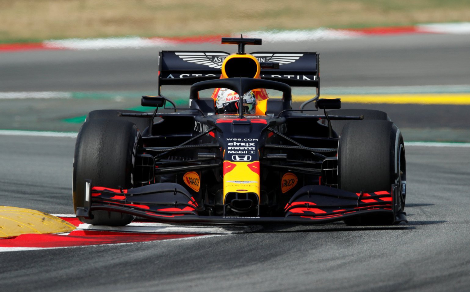 Viaplay pakt uit als Max Verstappen wereldkampioen wordt | Totaal TV