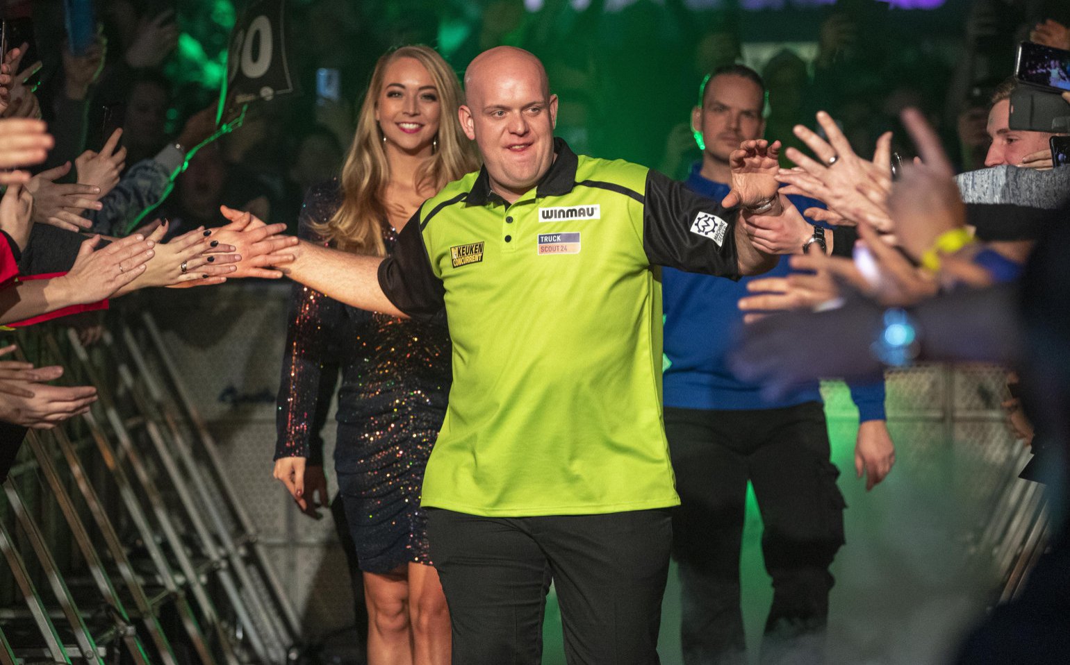 Viaplay blijft met geld smijten en koopt opnieuw sportrechten Totaal TV Viaplay blijft met geld smijten en koopt opnieuw sportrechten Totaal TV