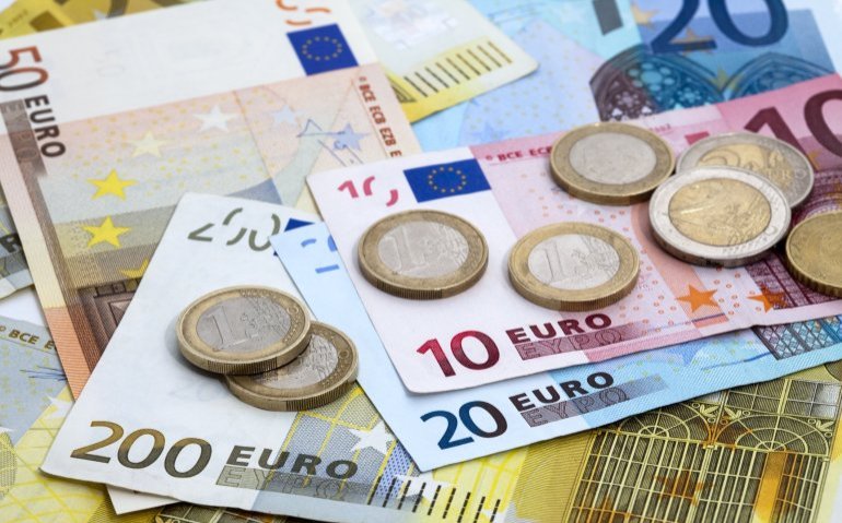 Ziggo en KPN verliezen ondanks prijsverhoging veel geld aan OTT