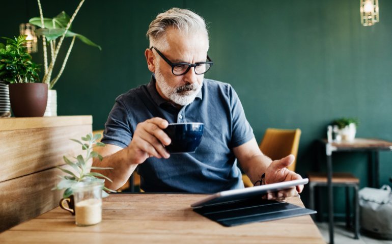 Ziggo, KPN en andere providers ‘profiteren’ van overstapangst ouderen