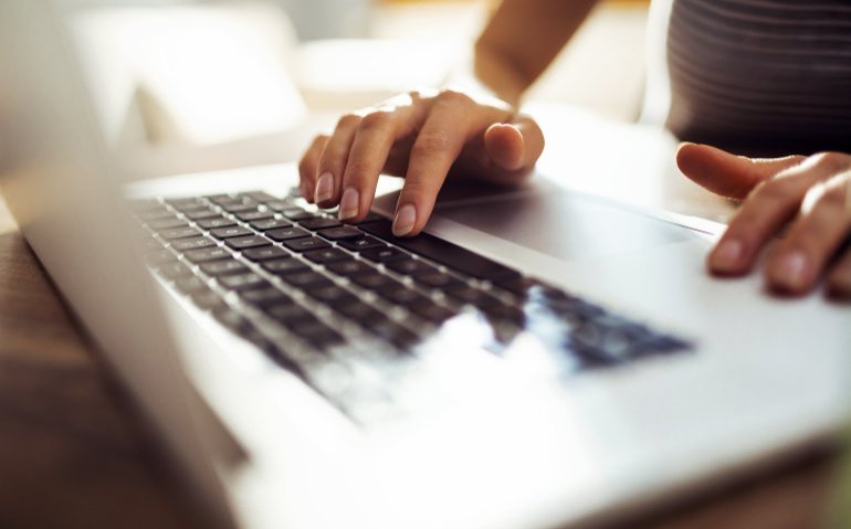 Meer Nederlanders internetten met abonnement van KPN