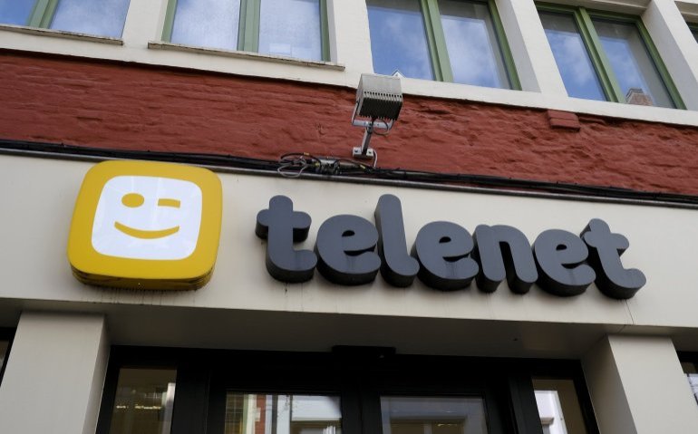 Telenet mag misleidende termen fiber en glasvezel niet meer gebruiken van rechter