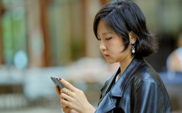 Wat is het verschil tussen firmware en software?