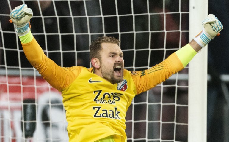 KPN kiest andere weg met gratis ESPN en laat klanten zelf kiezen