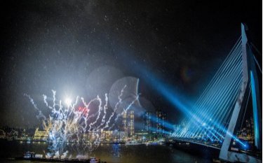Vuurwerk Erasmusbrug Rotterdam